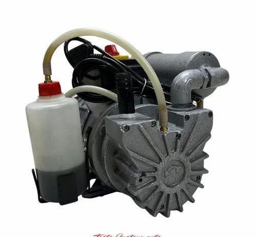 How the 300 LPM Vacuum Pump Solves Modern Dairys Biggest Milking Challenges